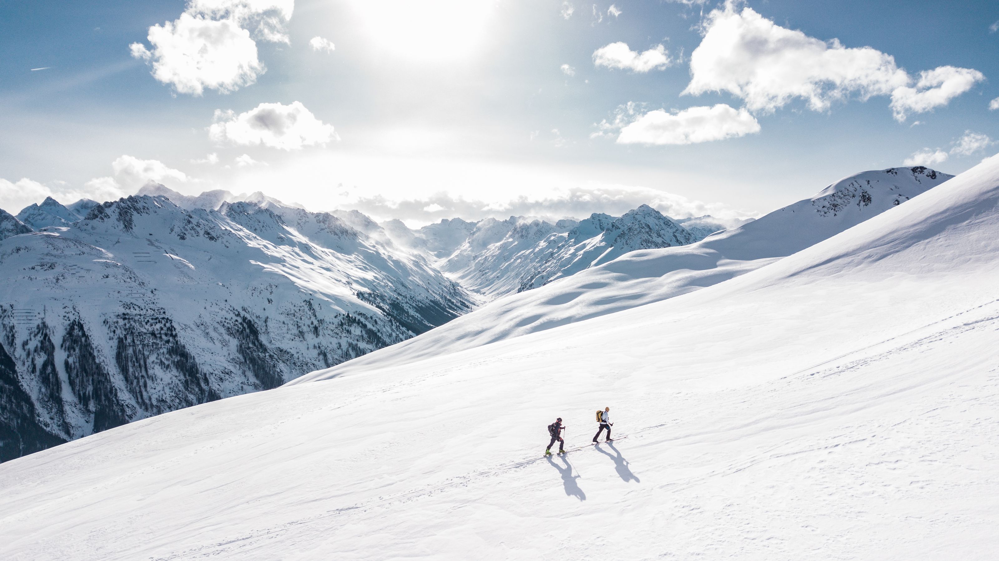 Aufstieg zur Hütte am Berghang